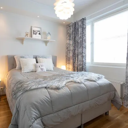 Apartamento Vasko Luxurious Suites, Kelo *